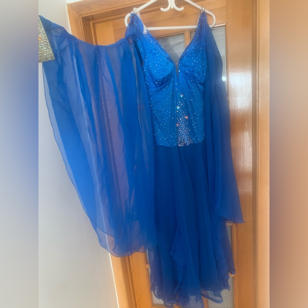 Long blue ballroom dance dress size M/L very strechy